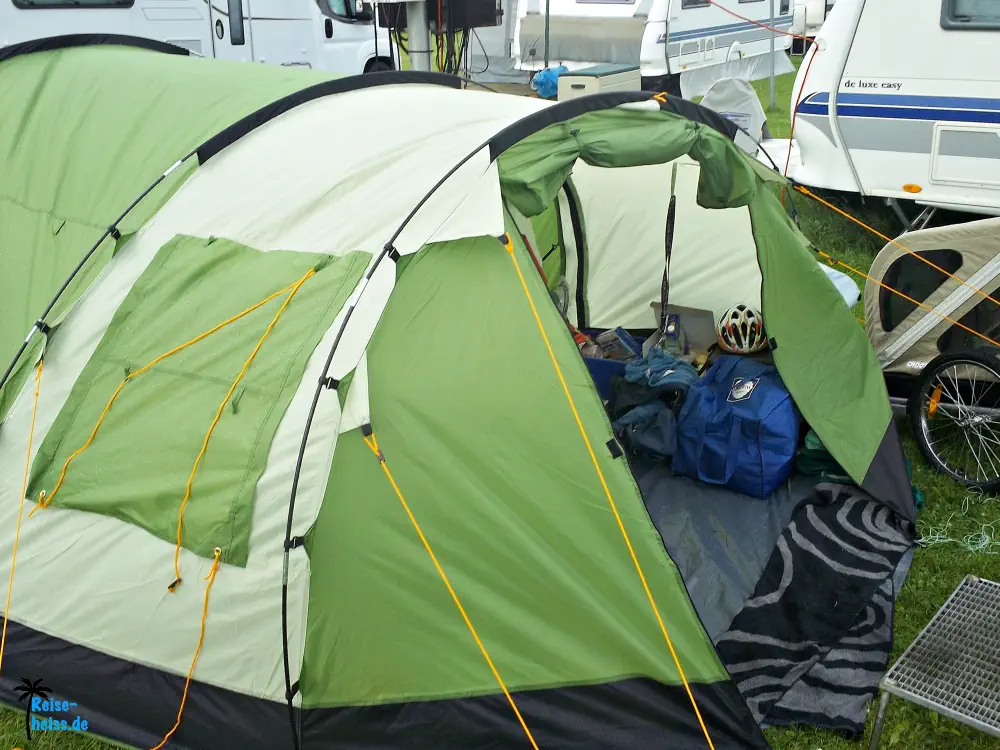 Campingzelt kaufen mit Vordach